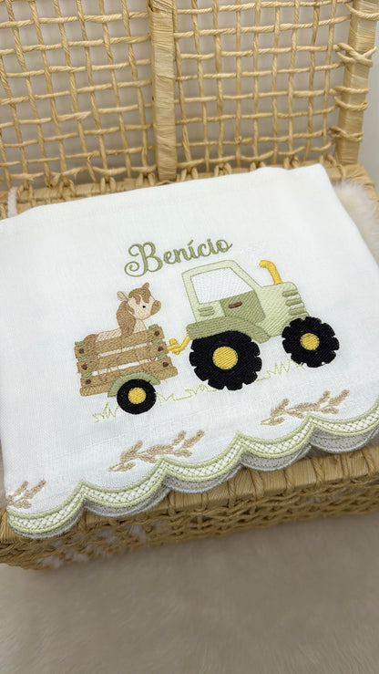 Kit 3 Fraldas Bordadas Trator com Cavalinho
